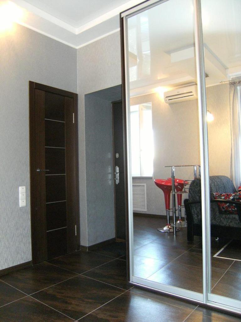 Modern Luxury Studio In The Center Of Kharkiv At Konstitutsii Square Exteriér fotografie